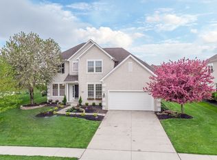 7940 Fargo Ln, Delaware, OH 43015