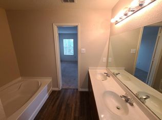 12141 Shine Ave, Rhome, TX 76078