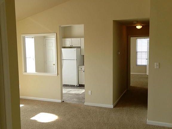 5th image of 7528J Coxton Ct #105