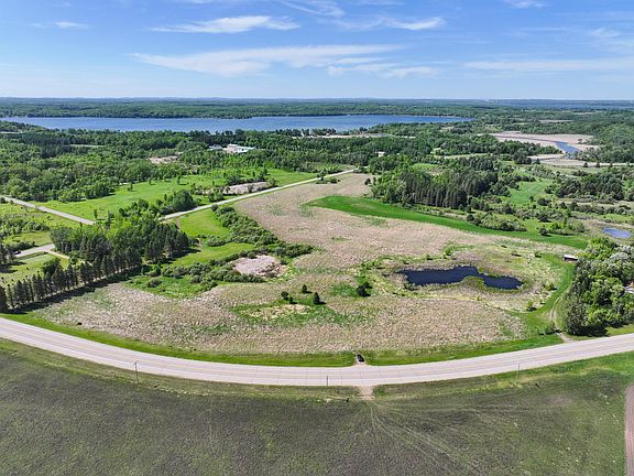 3rd image of S Park Dr NE
