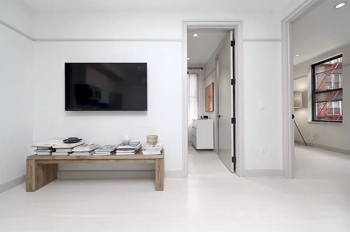 Building Photo - 205 Avenue A #2-A