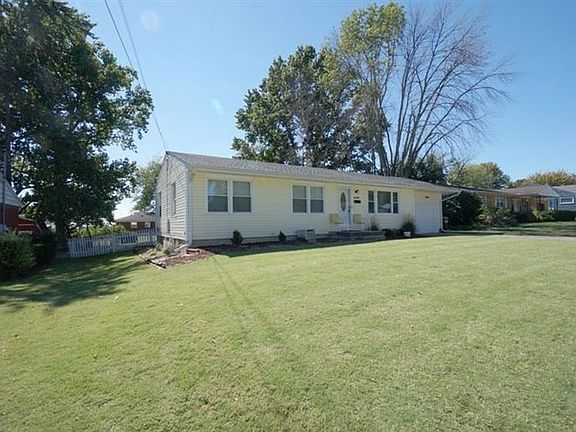 2nd image of 4500 Poppy Dr