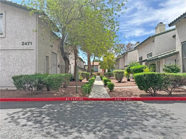 2471 Old Forge Ln APT 103, Winchester, NV 89121
