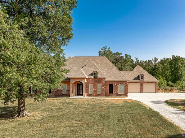 9913 Swanson Ln, Port Allen, LA 70767