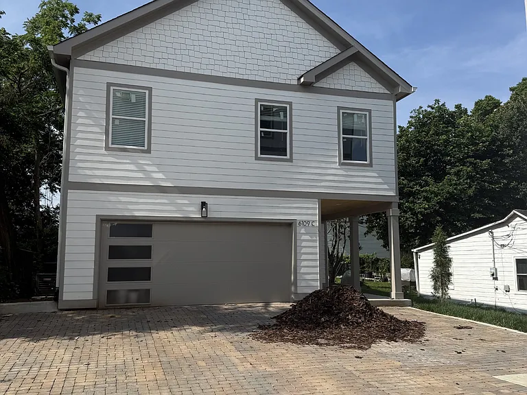 6109 Robertson Ave #C — Photo 1