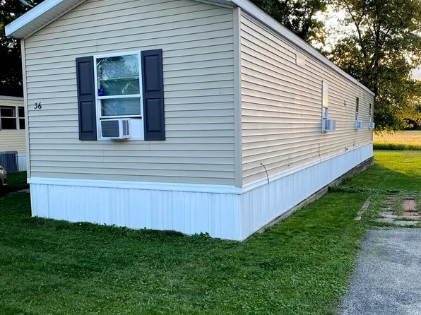 36 Cedar St, Minooka, IL 60447