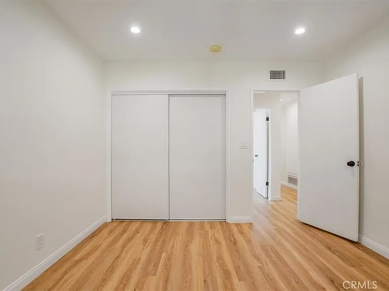 16329 Napa St — Photo 23