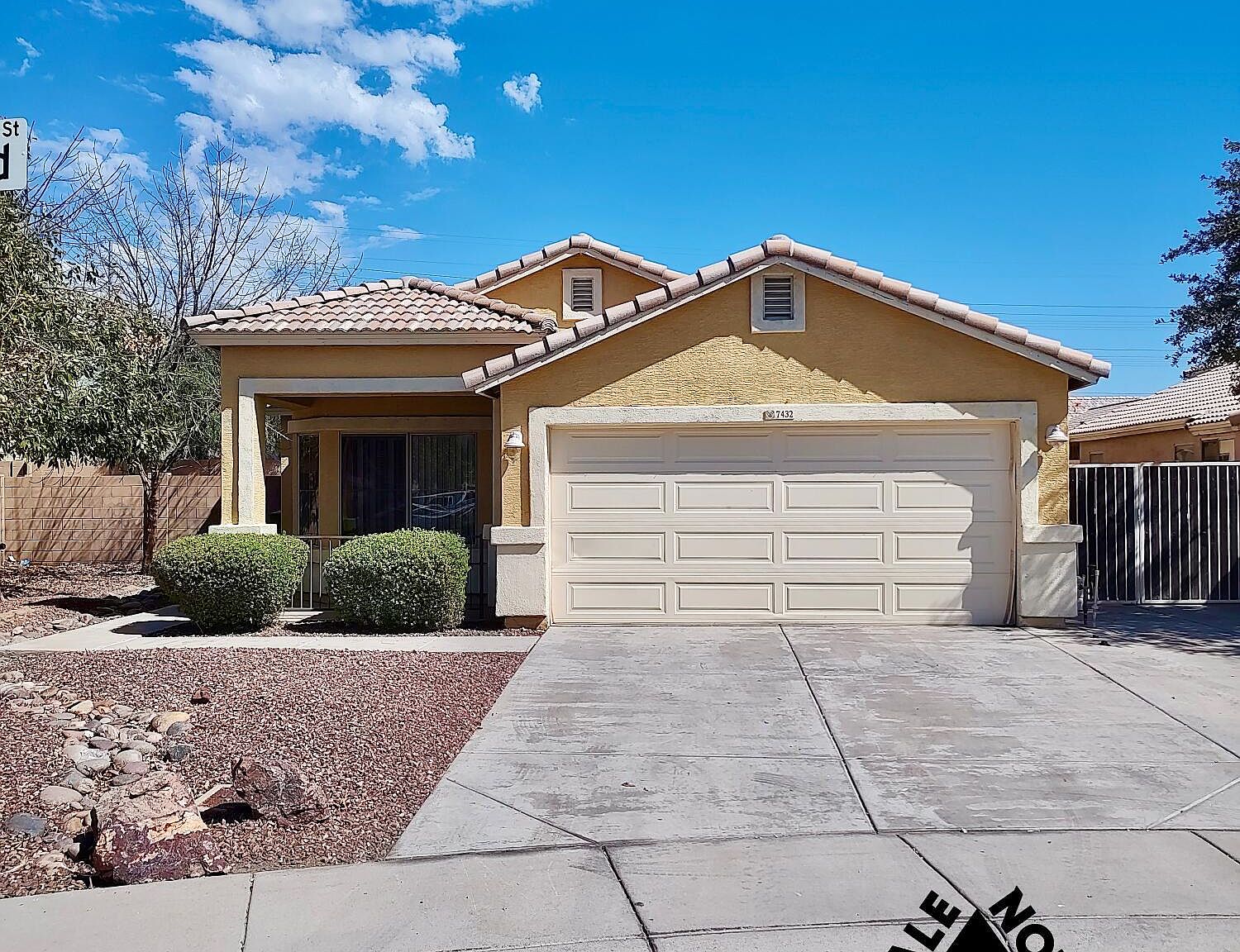 7432 W Raymond St, Phoenix, AZ 85043 Zillow