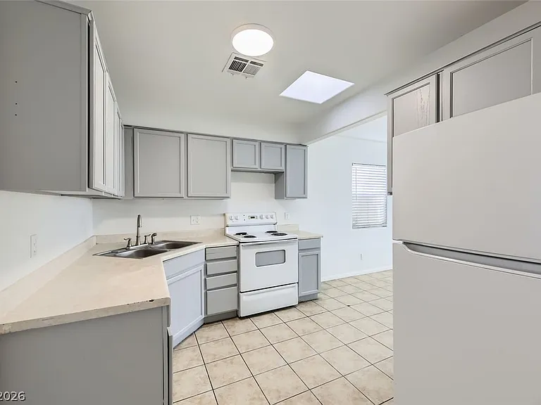 2133 Ellis St #A — Photo 11