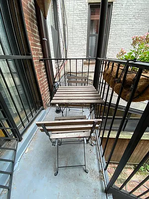 Rented by City Connections Realty | media 26