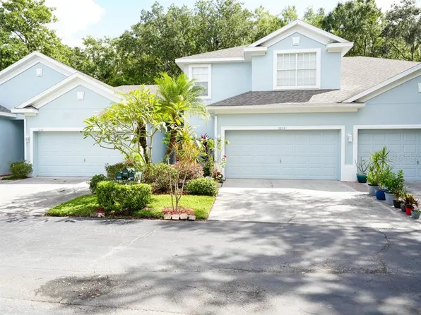 1233 Big Pine Dr, Valrico, FL 33596