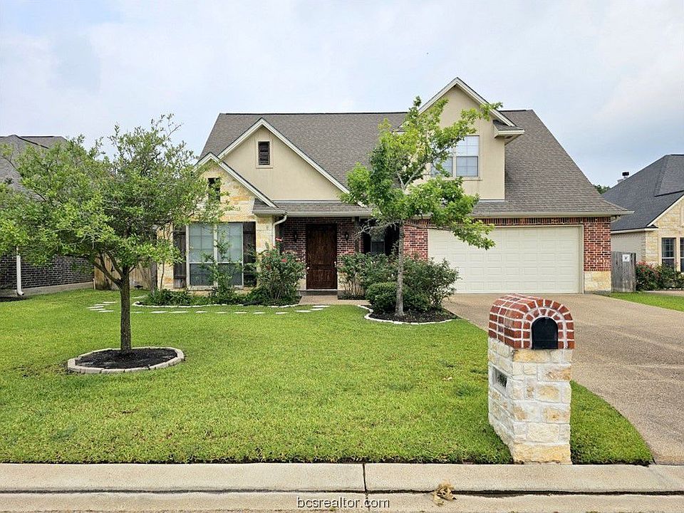 1st image of 2487 Newark Cir