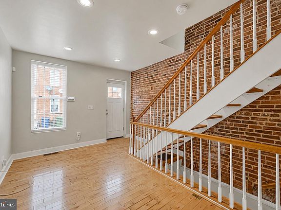 4th image of 803 Mangold St