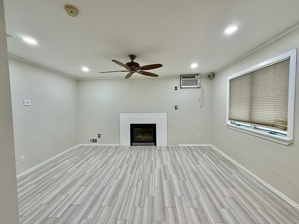 1st image of 352 Grantwood Ave Floor 1