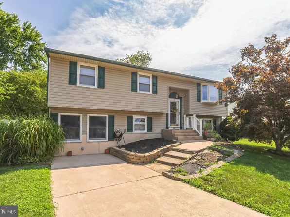 100 Wilshire Ave, Deptford, NJ 08096
