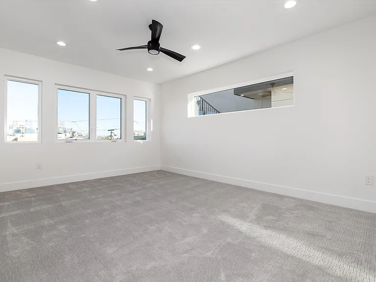 2088 Eliot St — Photo 17