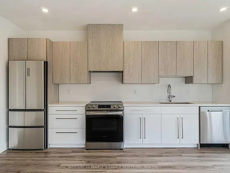 54 Westhampton Dr #UPPER — Photo 4