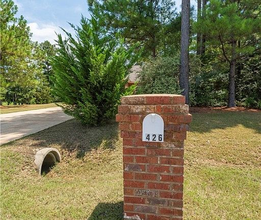5th image of 426 Lee Road 483
