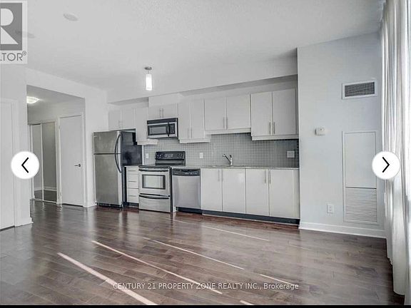 4th image of 18 Harbour St #308