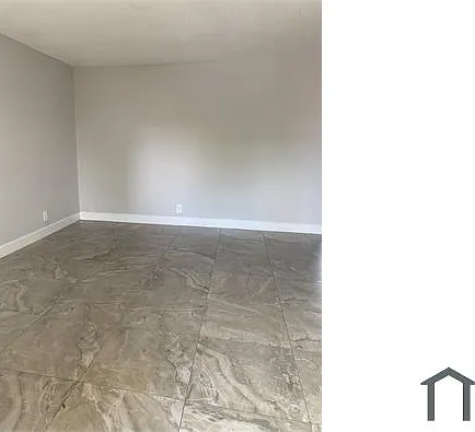 2 bed, 1200 sqft, $2,200 — Photo 2