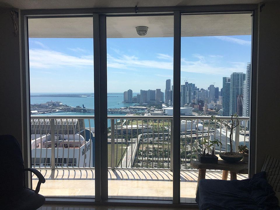1st image of 1750 N Bayshore Dr APT 4608