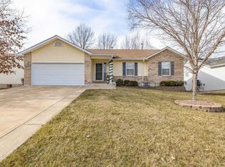 541 Briar Meadows Ct, Wentzville, MO 63385