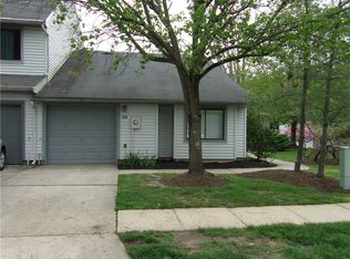 104 Lexington Cir #104, Matawan, NJ 07747