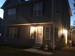 4 Mary Hadge Dr, Schenectady, NY 12309