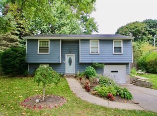 6209 Inverness Dr, Madison, OH 44057