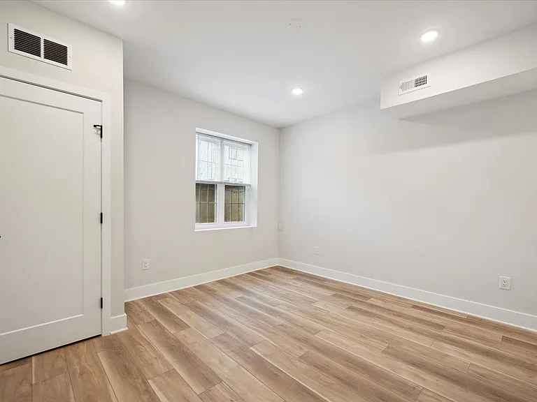 610 N Union St — Photo 5