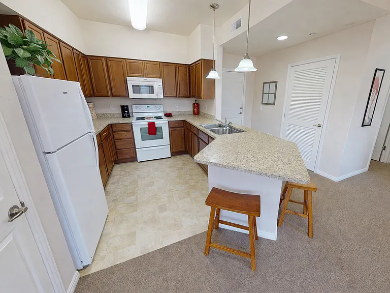 Silver Crest Senior Community — Photo 34