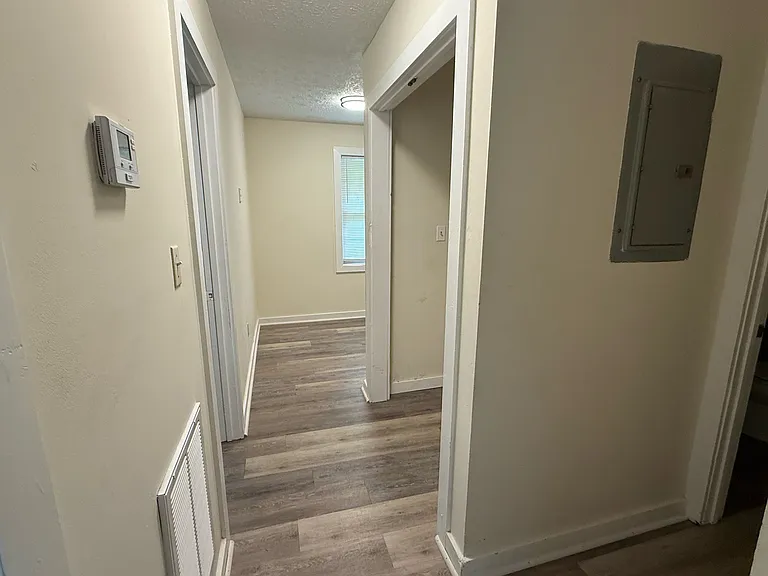 307 Reeceburg Rd SE — Photo 3