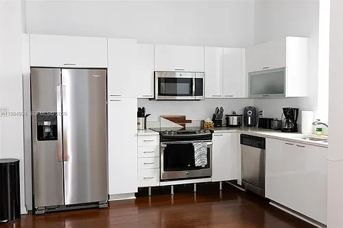 234 NE 3rd St #1201 Photo 1