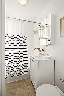 Sold by Compass | media 6