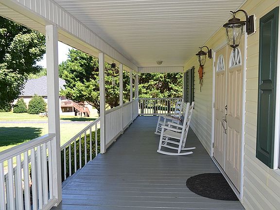 Rocking chair porch