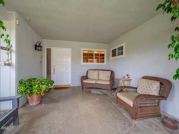 3rd image of 4169 Woodland St