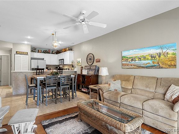 2nd image of 138 Oak Harbor Dr Unit 4B
