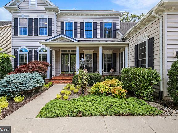 5th image of 3807 Glen Eagles Dr