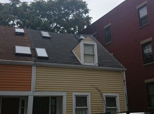 9 Bartlett St, Charlestown, MA 02129