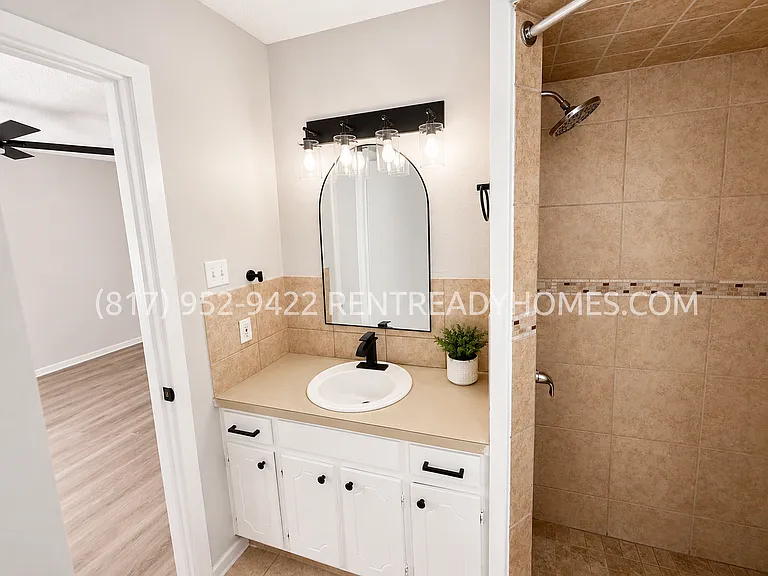736 Cheltenham Dr — Photo 7