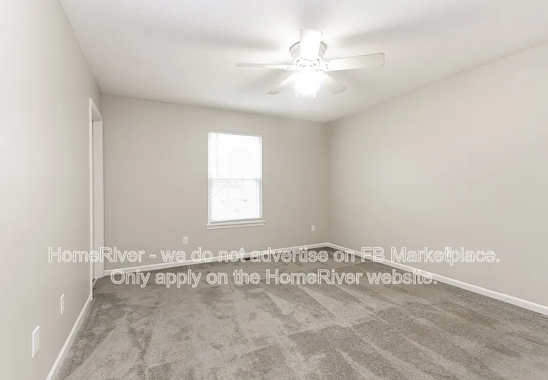 629 Lake Crossing Ct — Photo 17