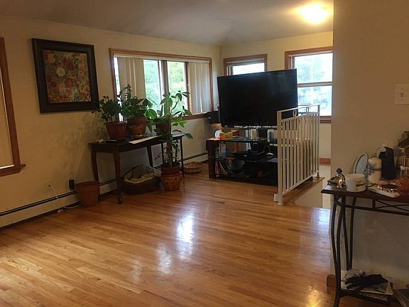 3rd image of 4539 192nd St #2