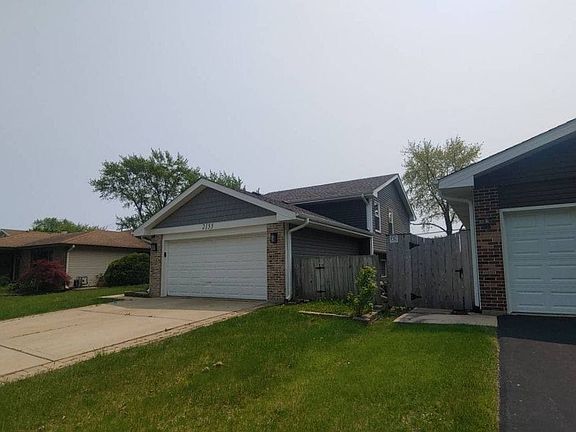 2nd image of 2155 Newport Cir