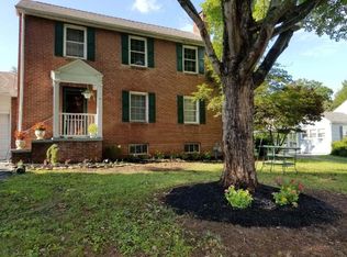 307 Elmwood Dr, Knoxville, TN 37918