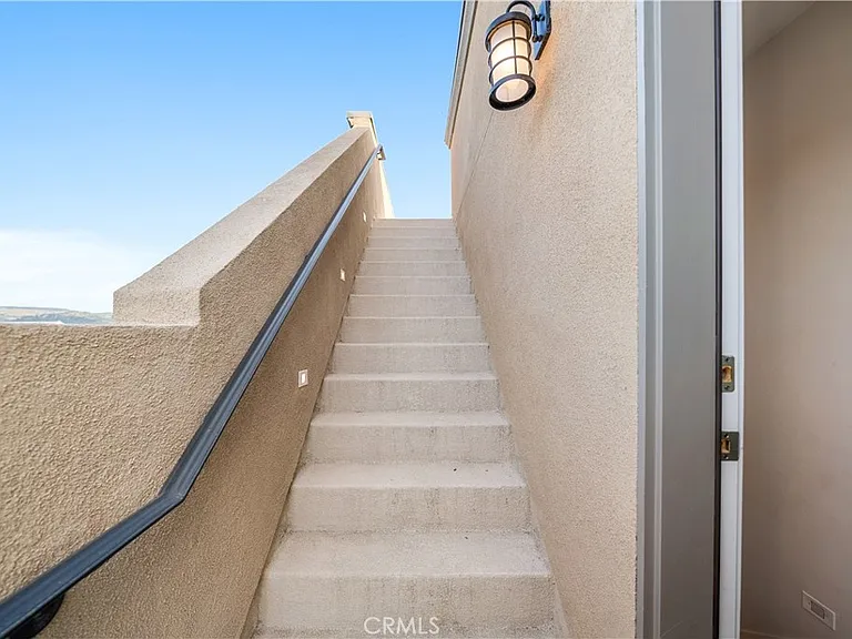 41 Stable Dr — Photo 21