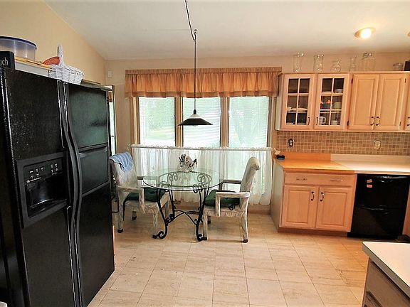 5th image of 3124 Carefree Dr