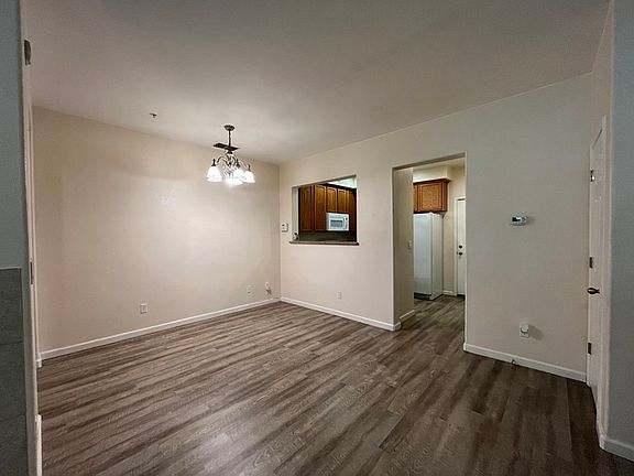 4th image of 8178 Crystal Walk Cir #8178