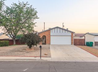 4120 Windsor Dr, Farmington, NM 87402