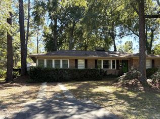 330 Ashley Dr, Summerville, SC 29485