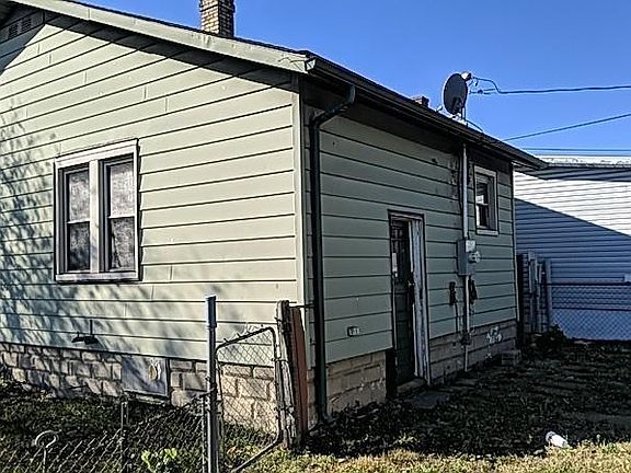 5th image of 2625 Hodges Ave